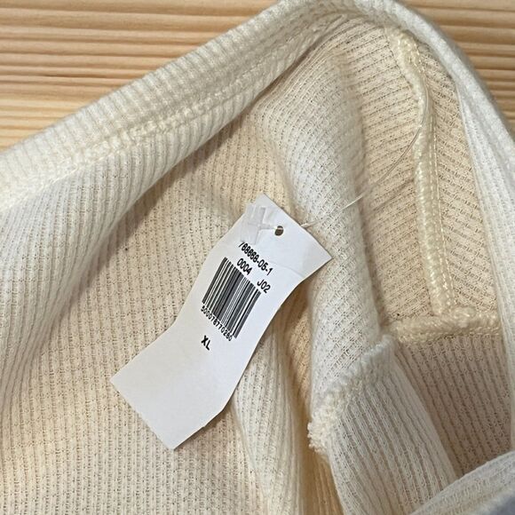 Old Navy Henley Thermal Tee Long Sleeves Scoop Neck Creme de la Creme XL NEW NWT - Picture 7 of 7